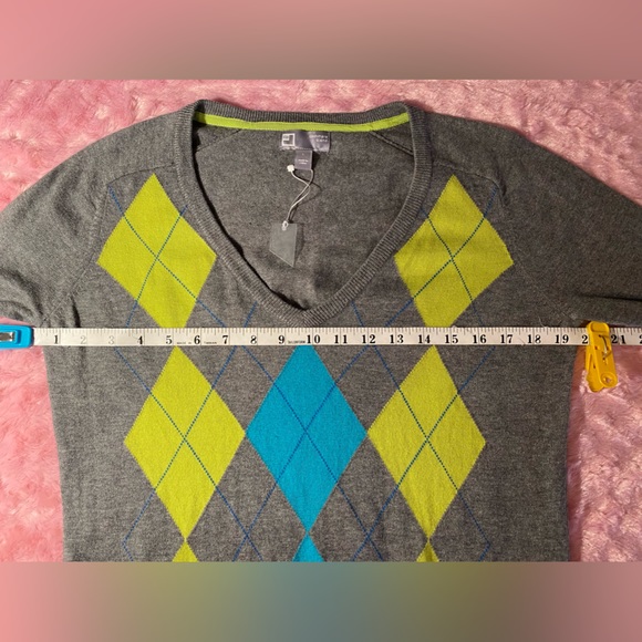 JCP V-Neck Argyle Sweater - Picture 9 of 13